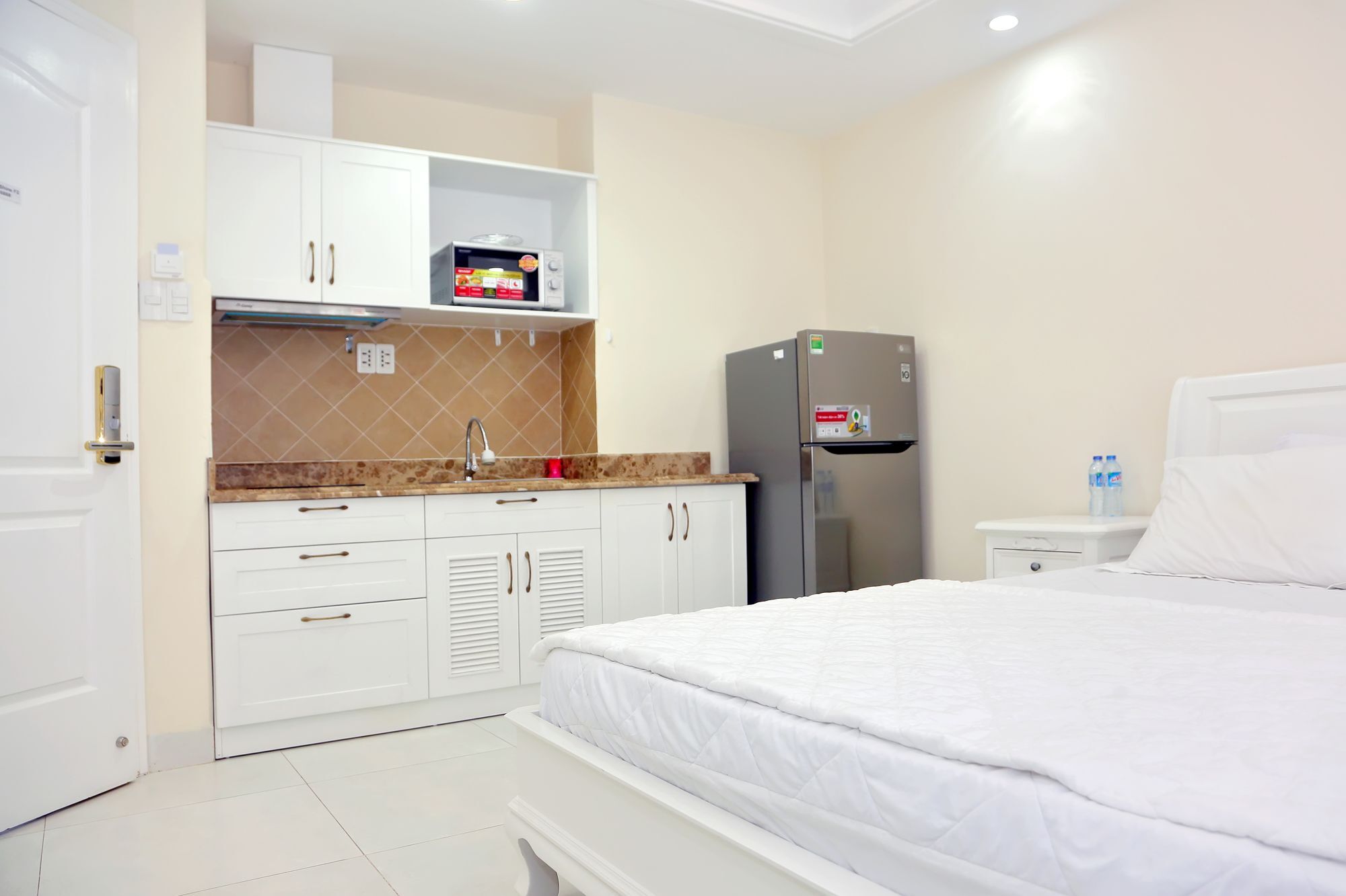 הו צ'י מין סיטי Sunshine Hotel - Phu My Hung מראה חיצוני תמונה